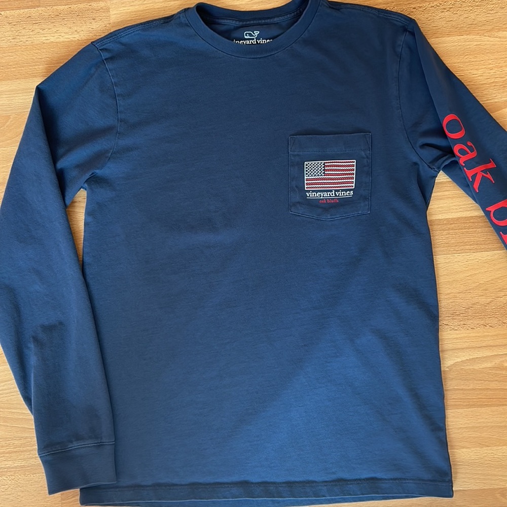 Vineyard Vines Long Sleeve T-Shirt - Picture 2 of 9